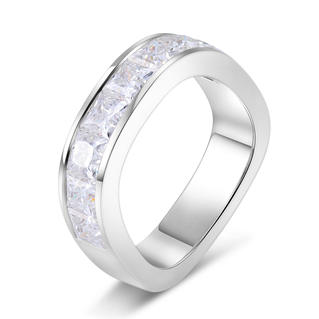 A Wedding Band with Modern Strength - GRA Certified